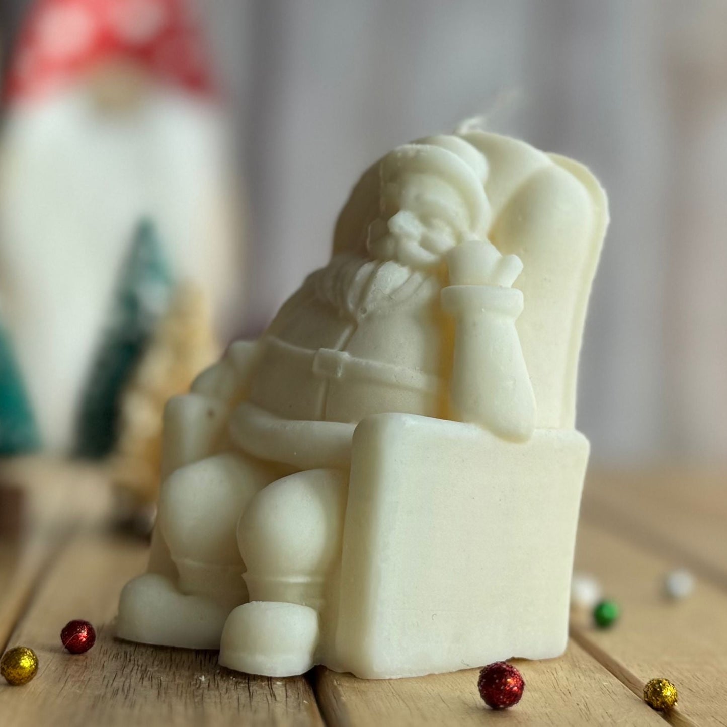 Vela decorativa Papá Noel sentado